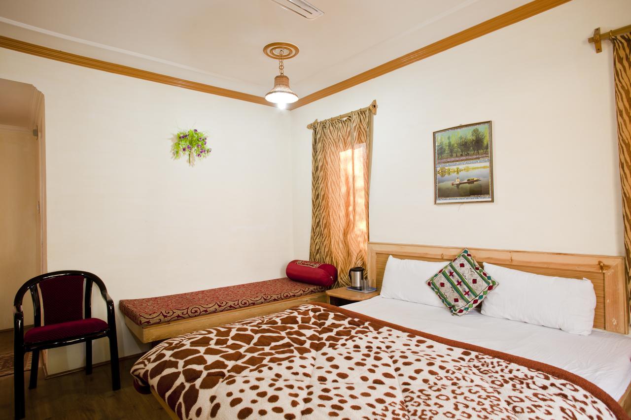 Royal Star Inn Srīnagar エクステリア 写真