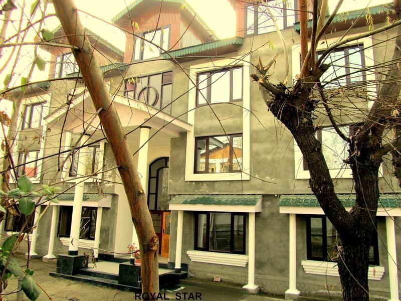 Royal Star Inn Srīnagar エクステリア 写真